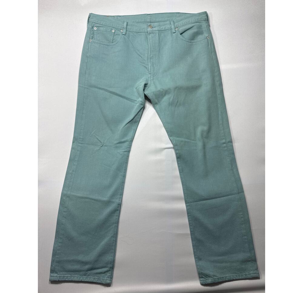 Levi's 501 Men's Button Fly Straight Leg Light Blue Jeans - Size 40x32 (41x32.5)